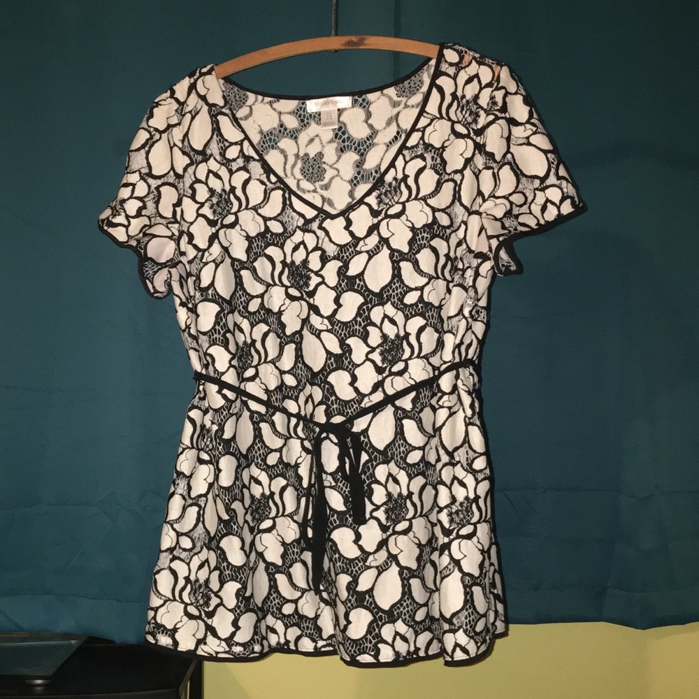 Mother Maternity lace tunic with undershirt